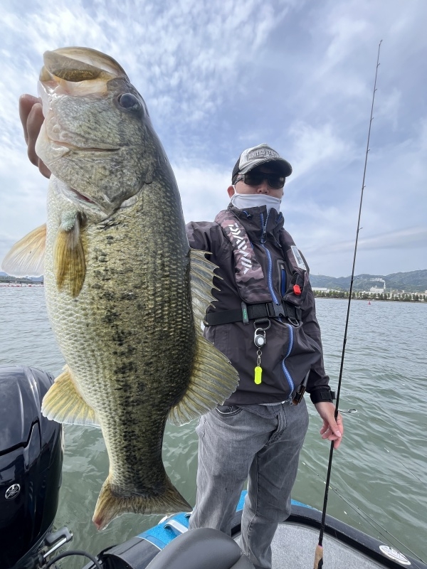 4月25日大熊ガイド「冷え込んでショートなバイトで50up他レギュラーサイズ」